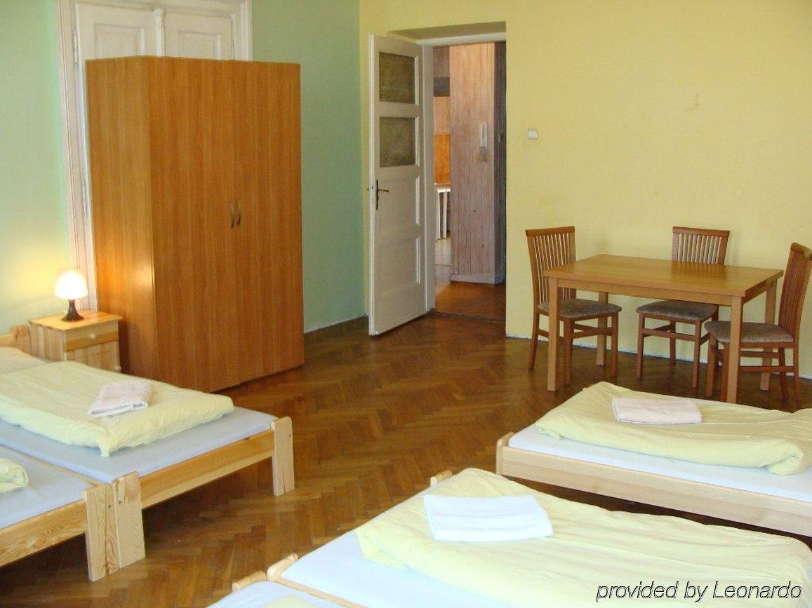Hostel Al Fresco Krasków Eksteriør bilde