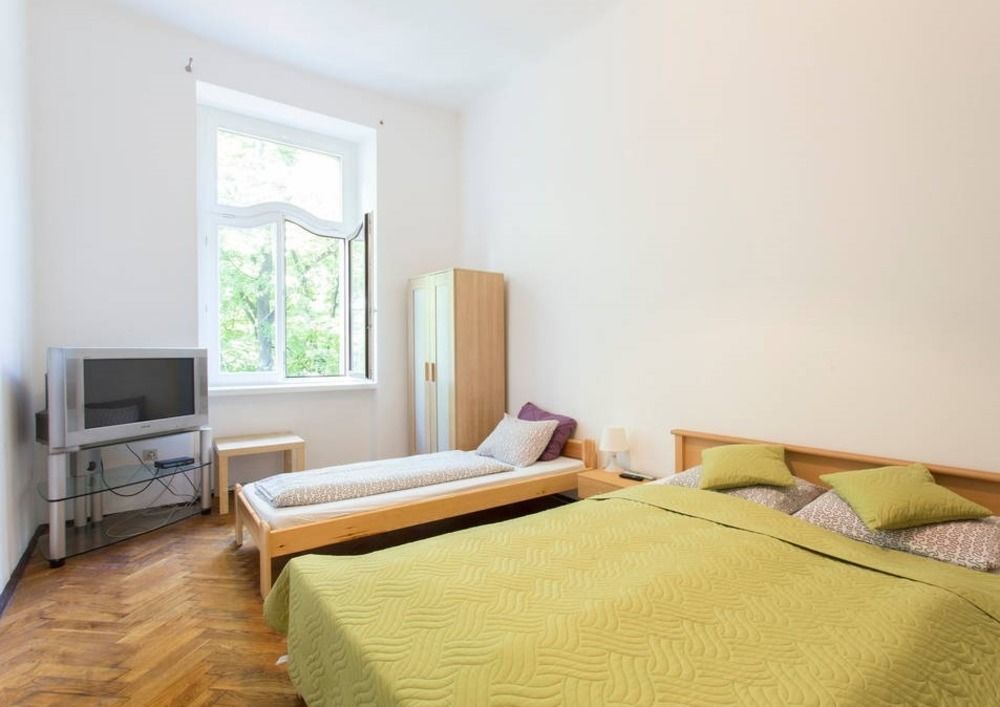 Hostel Al Fresco Krasków Eksteriør bilde