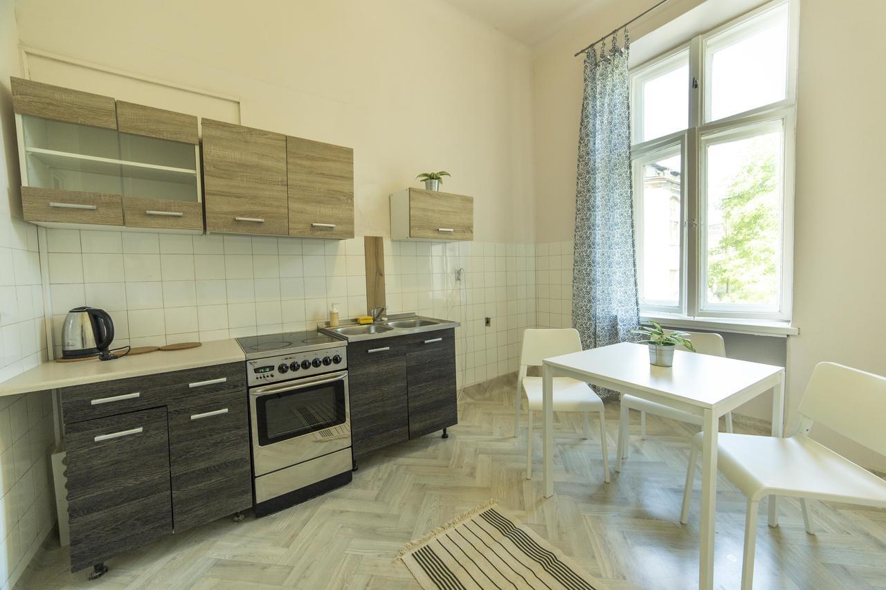 Hostel Al Fresco Krasków Eksteriør bilde