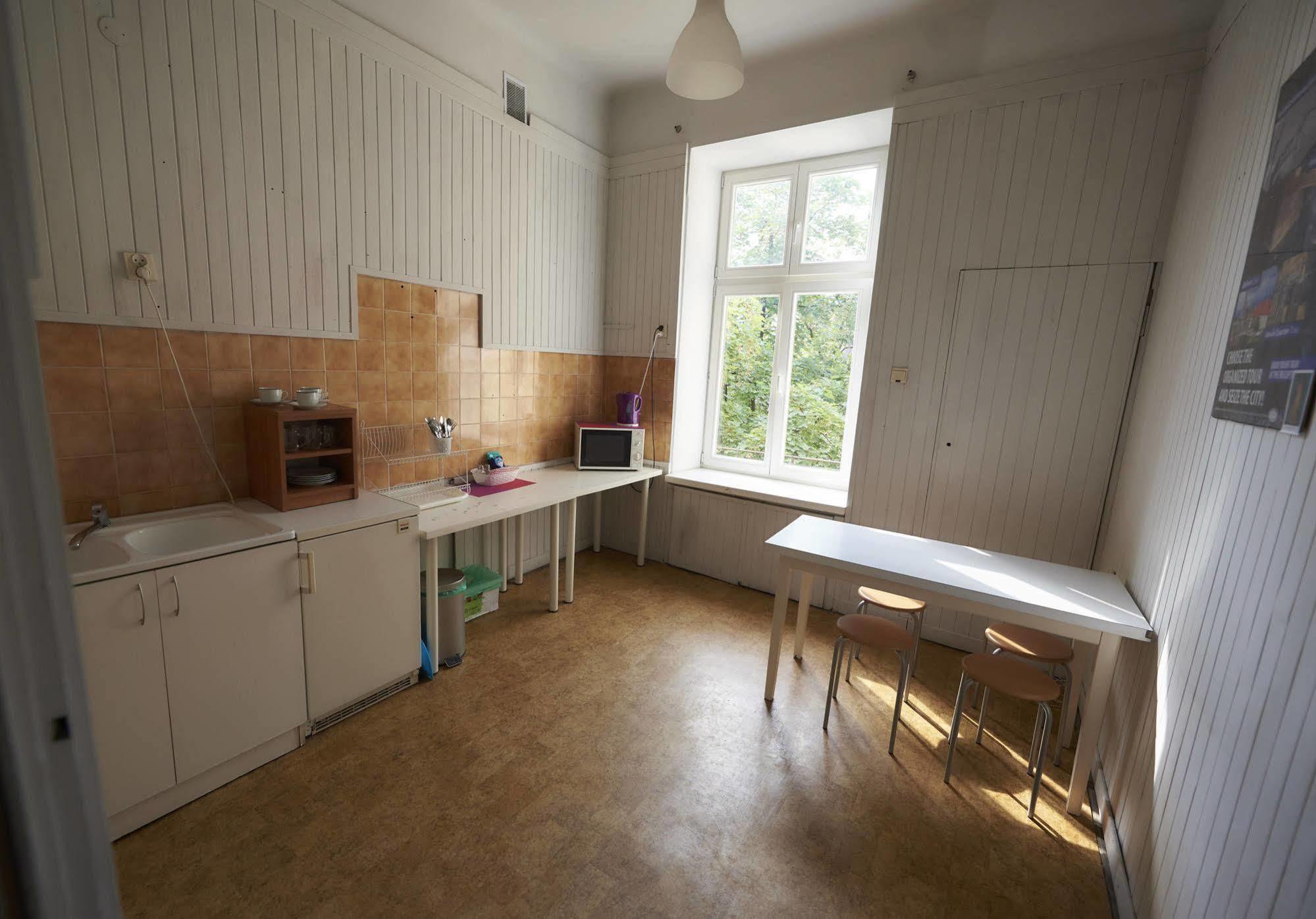 Hostel Al Fresco Krasków Eksteriør bilde