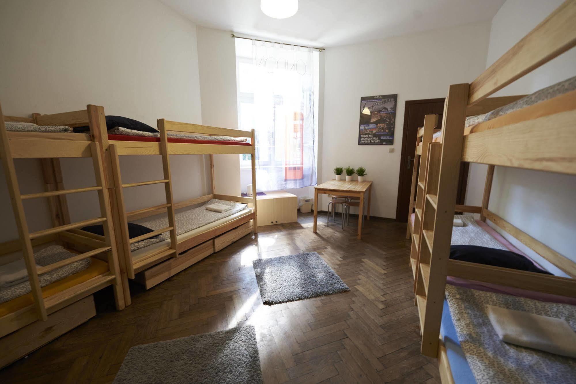 Hostel Al Fresco Krasków Eksteriør bilde